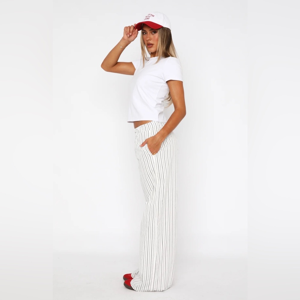 White Fox Boutique Walking Out Striped Pants White Size Small - Picture 5 of 11